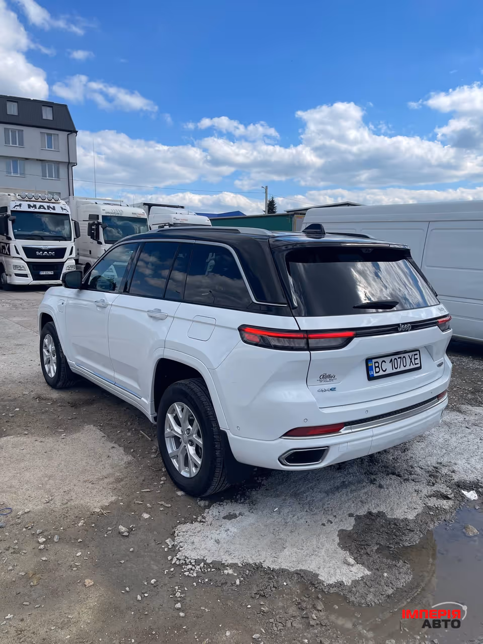 Jeep Grand Cherokee - фото 7