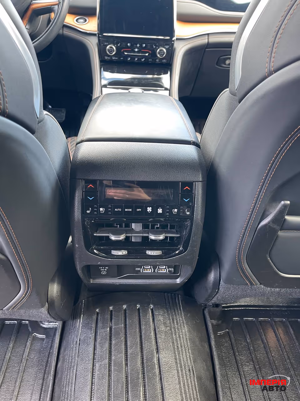 Jeep Grand Cherokee - фото 34