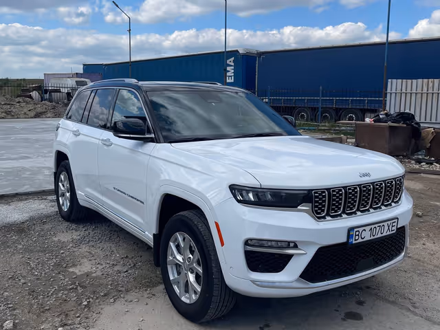 Jeep Grand Cherokee - фото 4