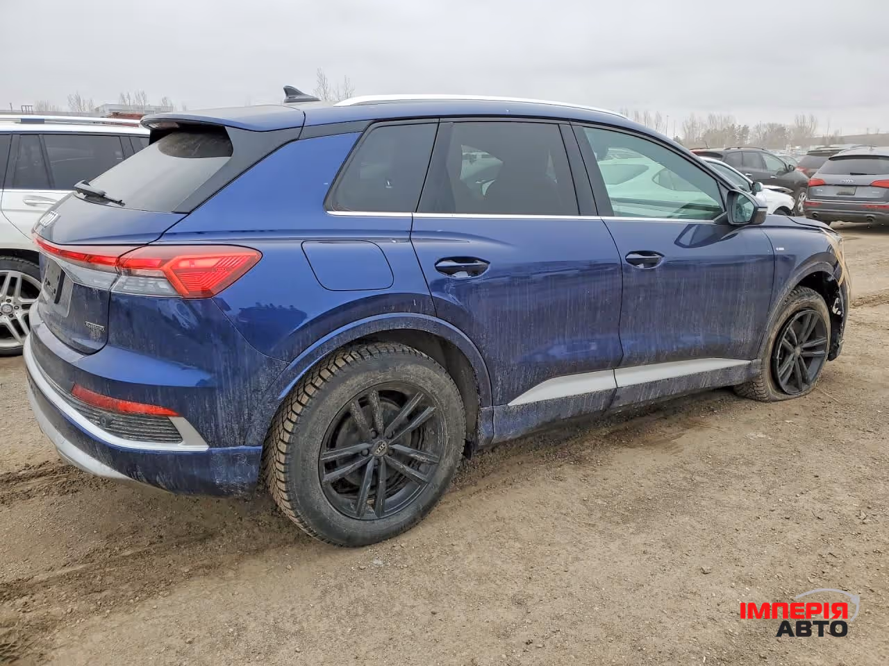 Audi Q4 e-tron - фото 6