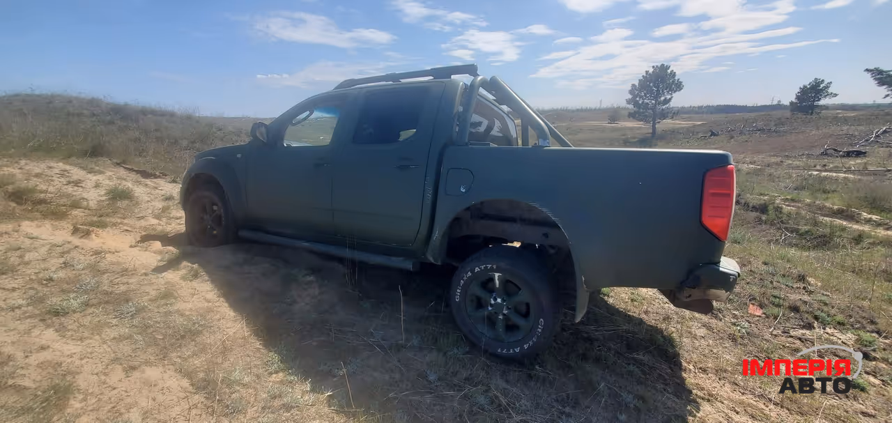 Nissan Navara (Frontier) - фото 2