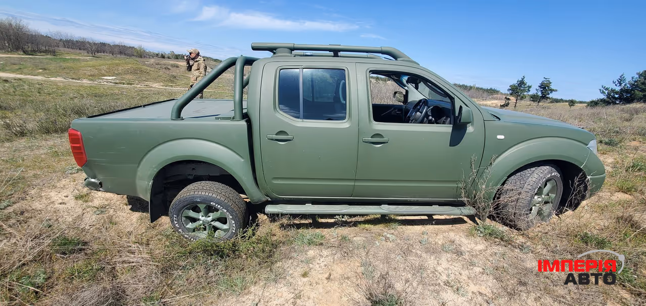 Nissan Navara (Frontier) - фото 3