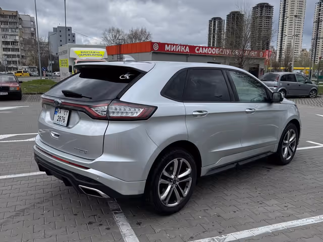 Ford Edge - фото 3