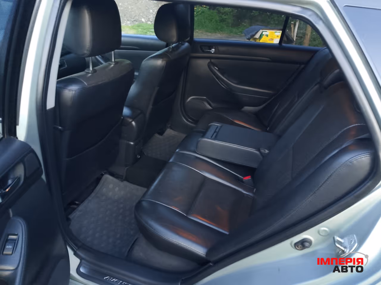 Toyota Avensis - фото 23