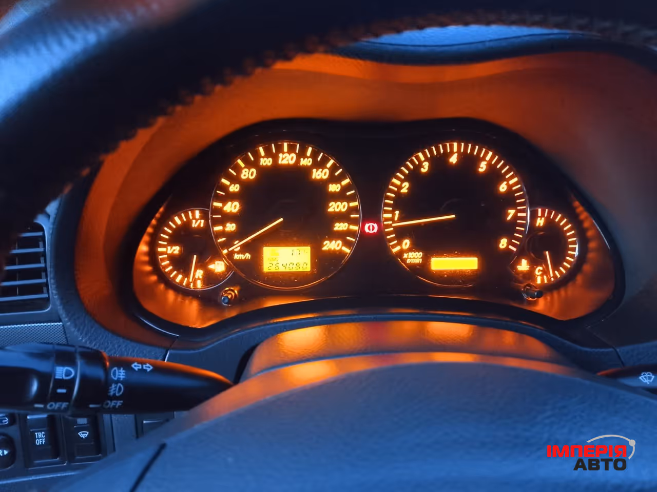 Toyota Avensis - фото 14