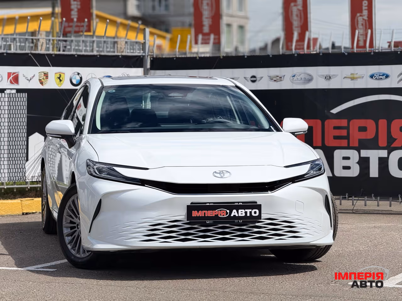 Toyota Camry - фото 11