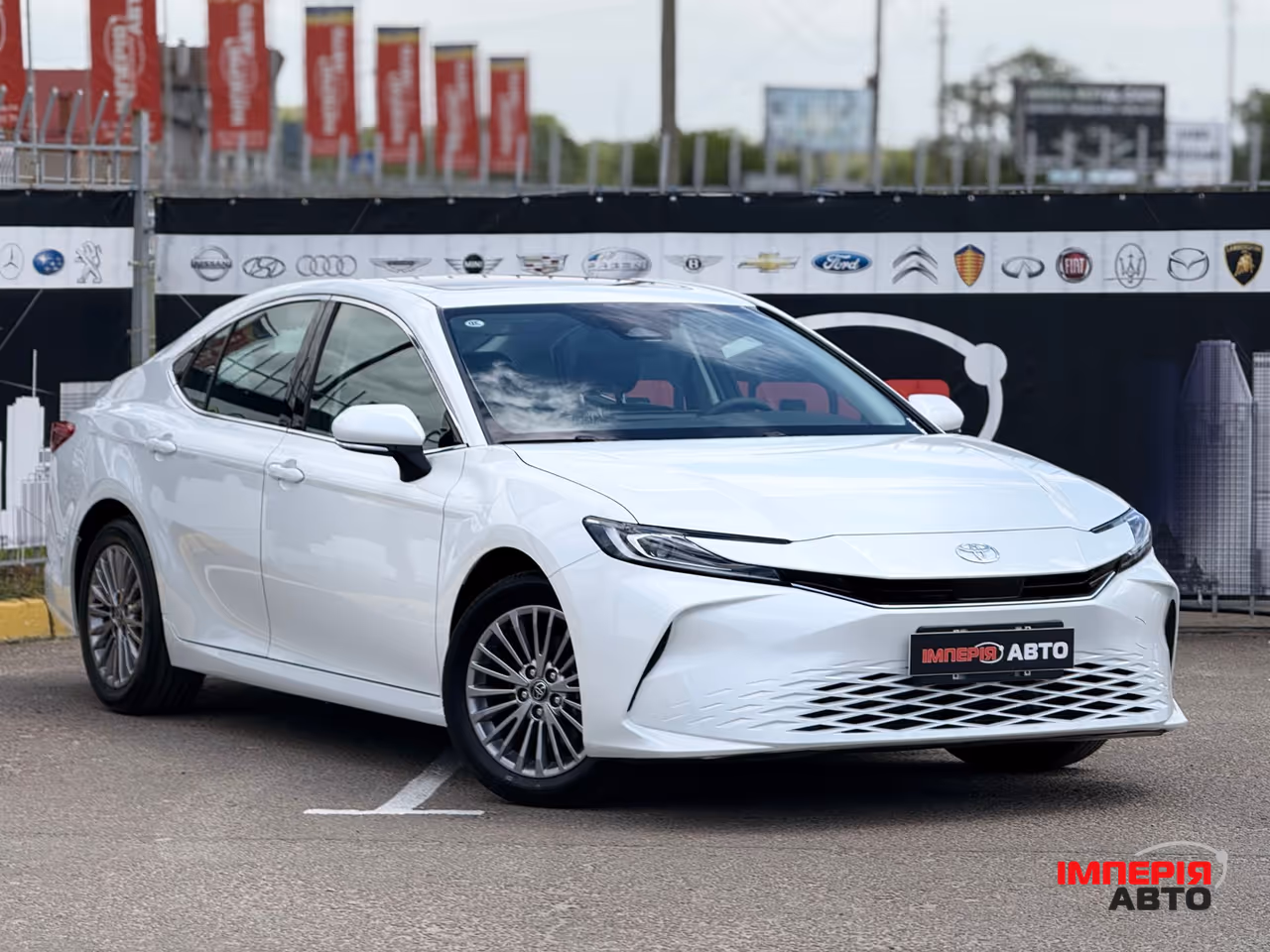 Toyota Camry - фото 7