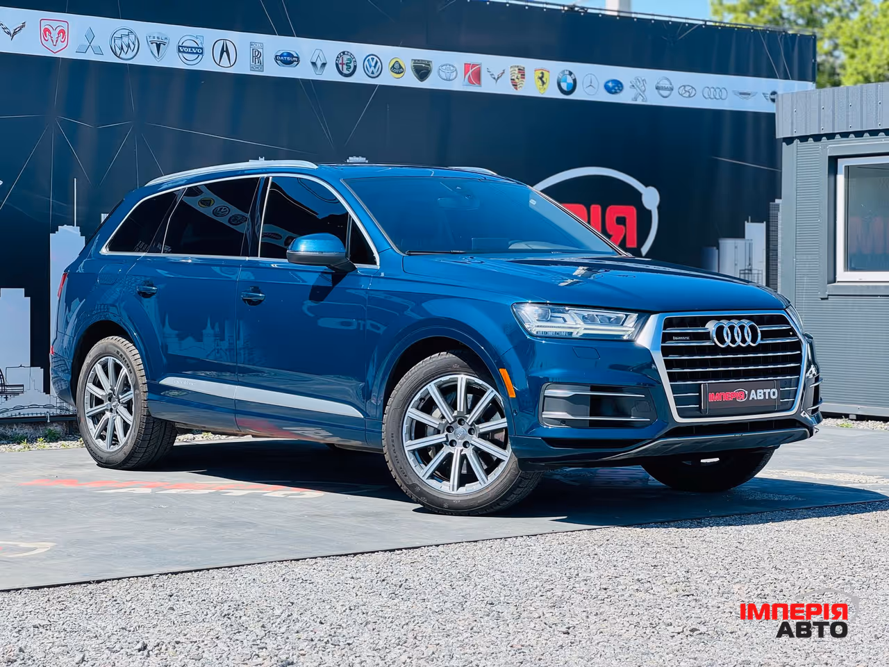 Audi Q7 - фото 1