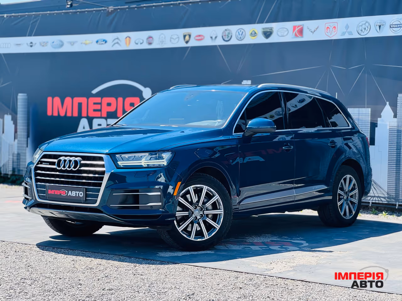 Audi Q7 - фото 3