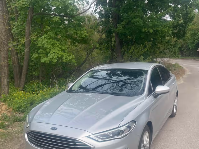 Ford Fusion USA - фото 2