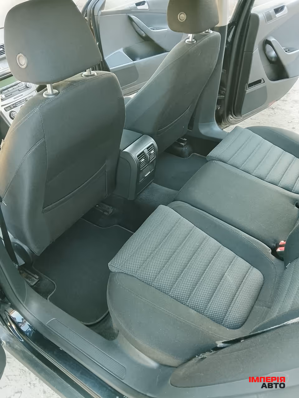 Volkswagen Passat - фото 10