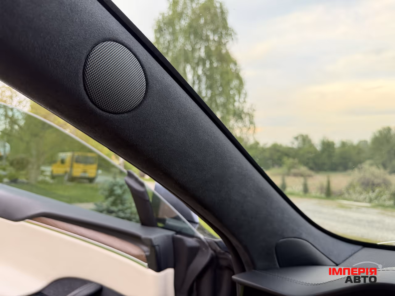 Tesla Model S - фото 87