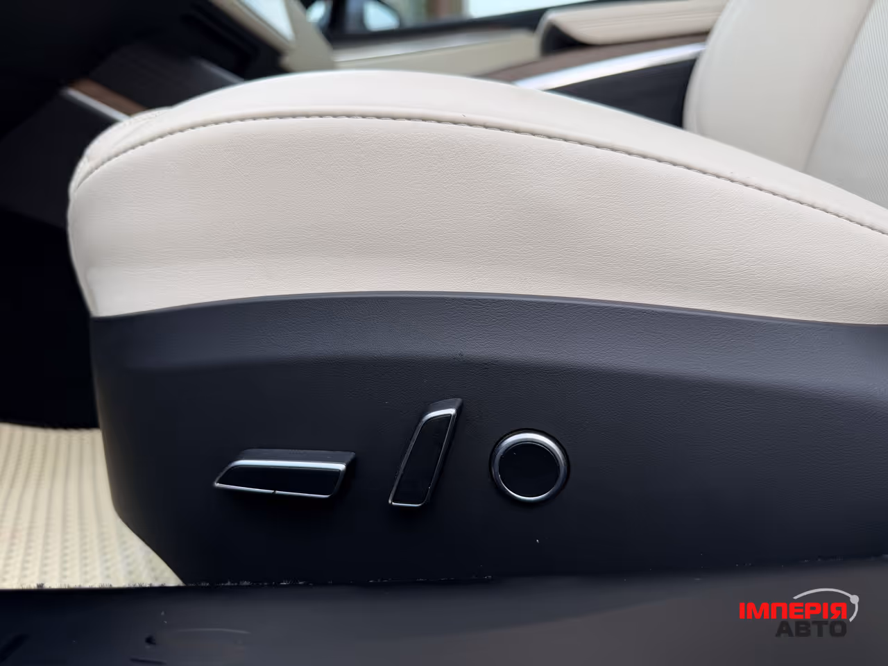 Tesla Model S - фото 22