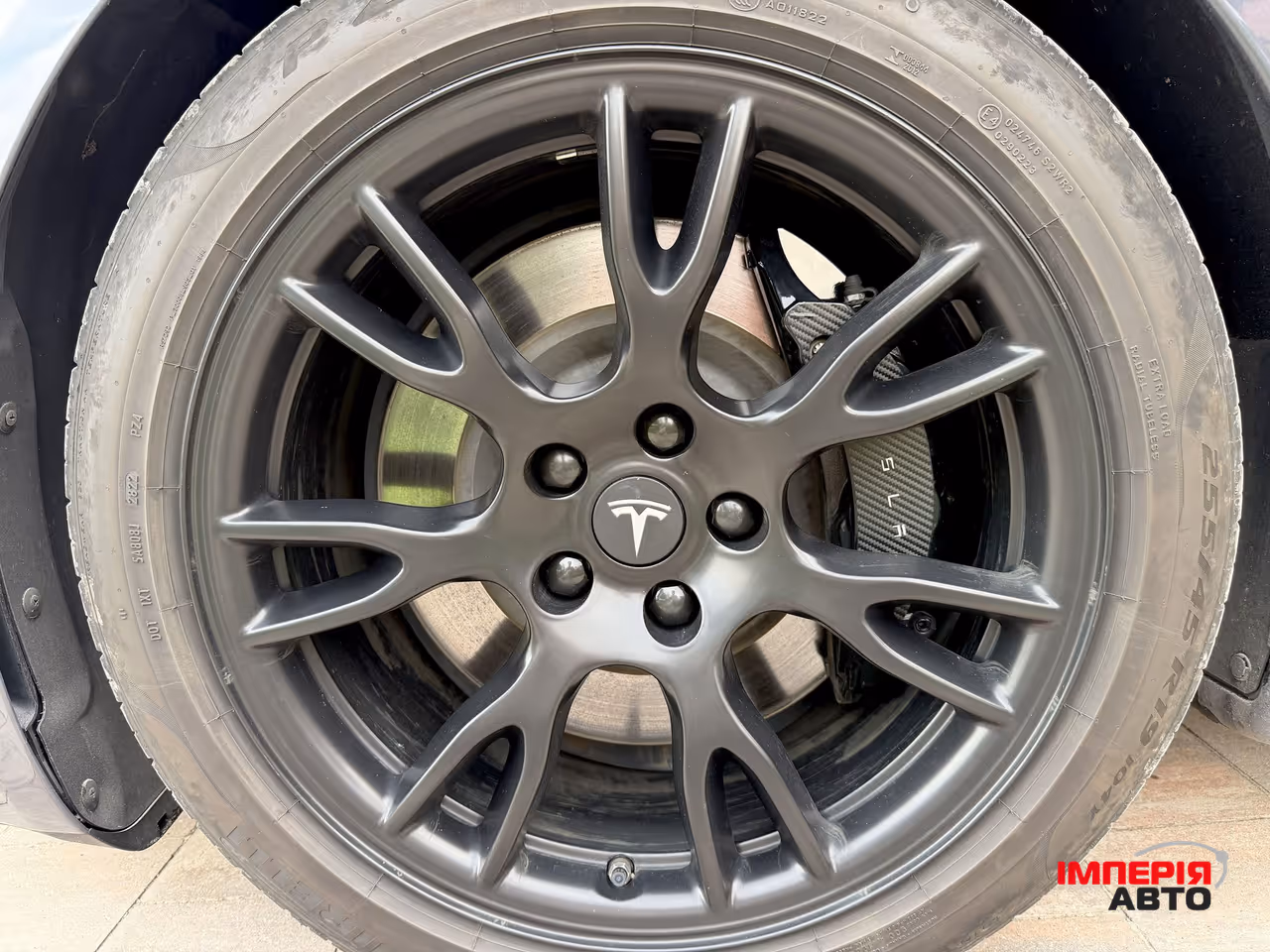 Tesla Model S - фото 14