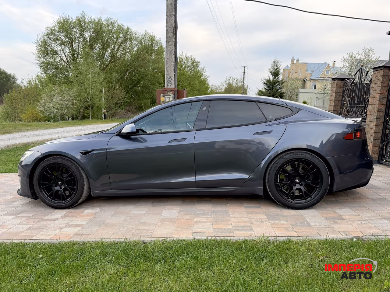 Tesla Model S - фото 5