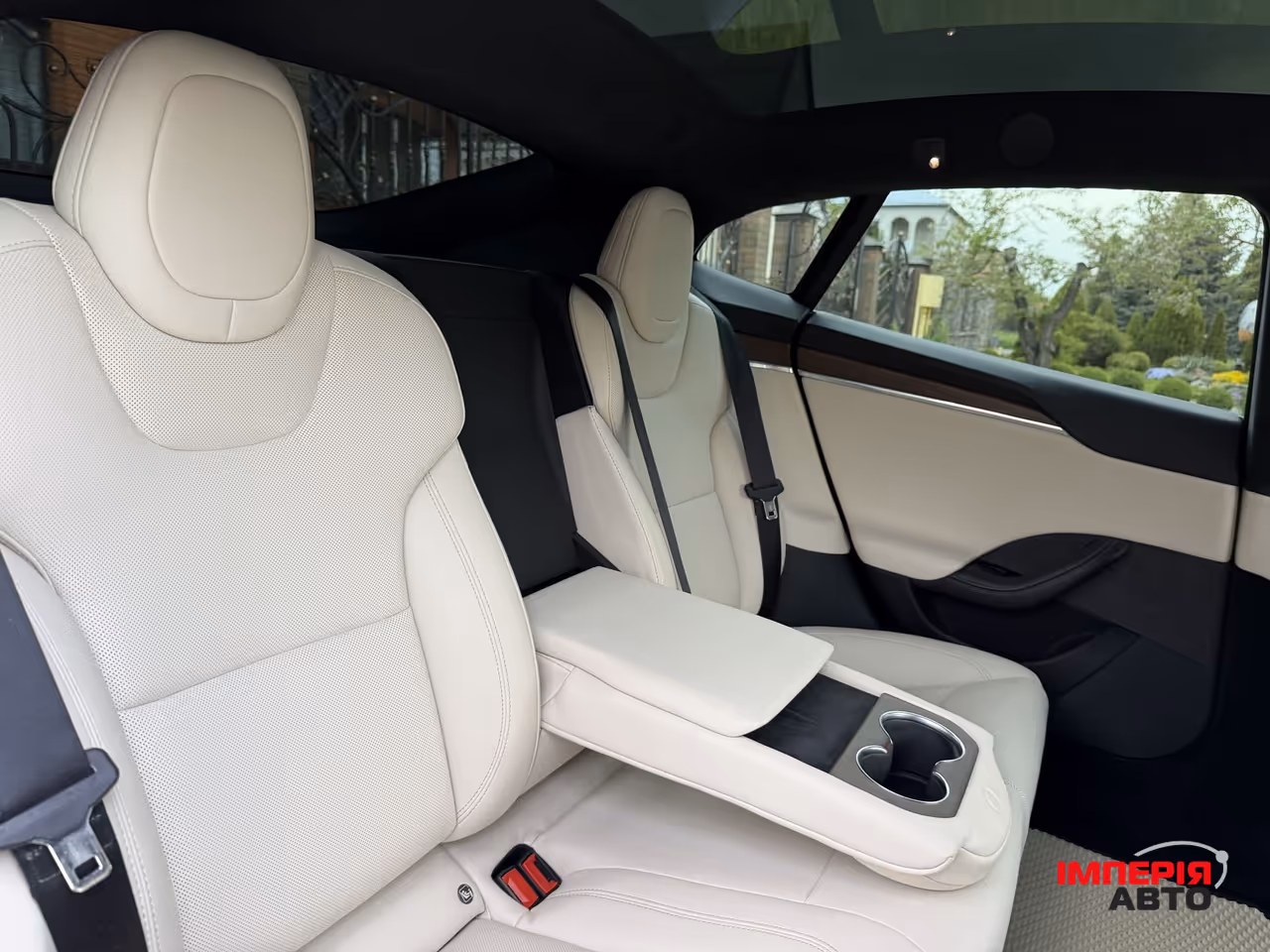 Tesla Model S - фото 65