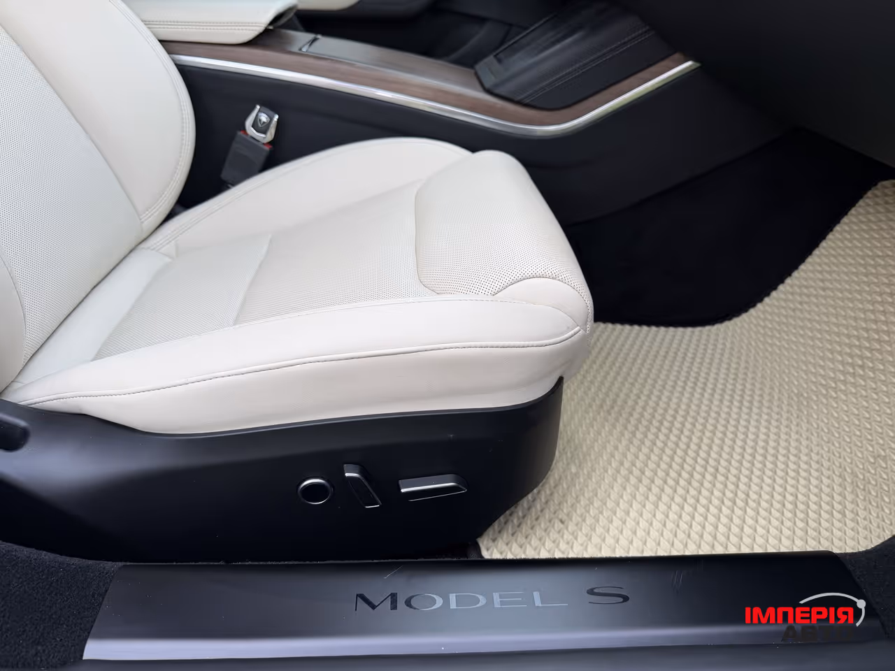 Tesla Model S - фото 61