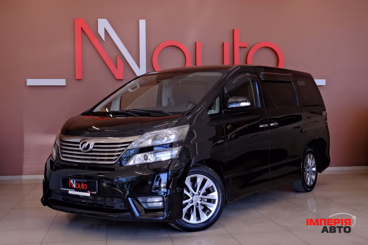 Toyota Vellfire - фото 1