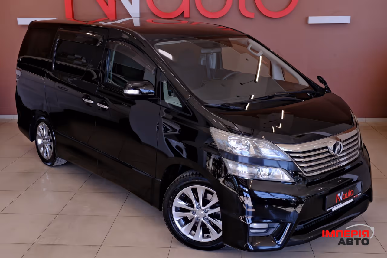 Toyota Vellfire - фото 4