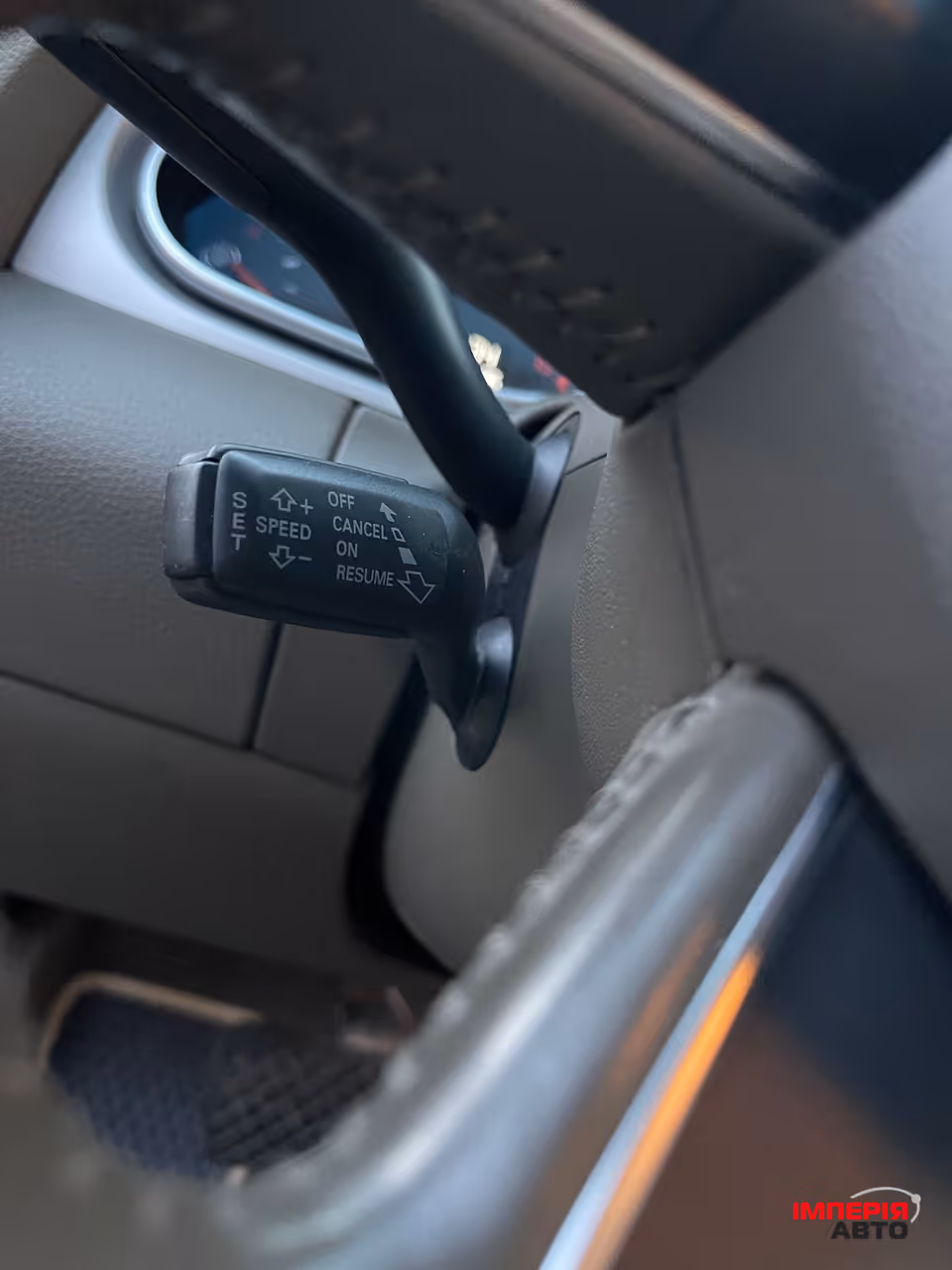 Audi Q7 - фото 8