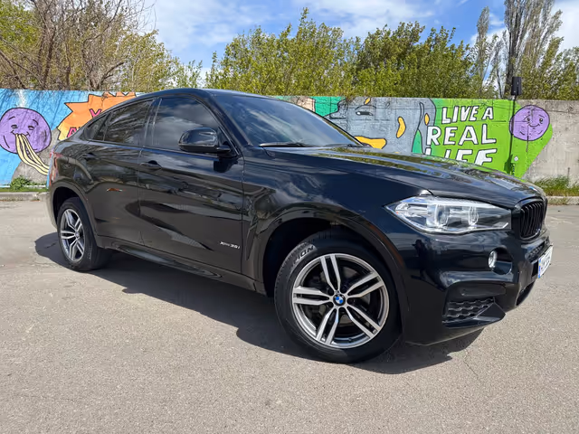 BMW X6 - фото 1