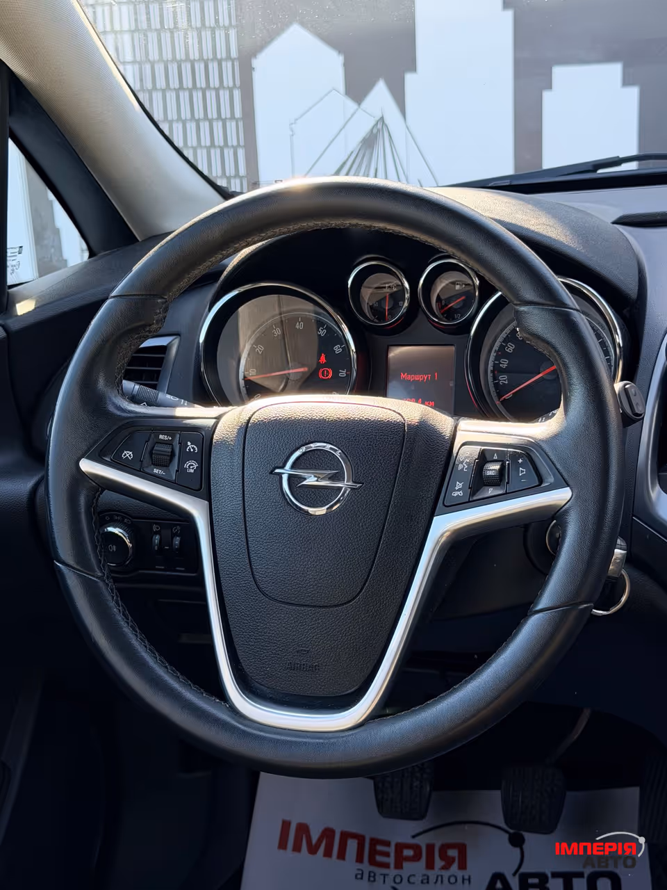 Opel Astra - фото 8