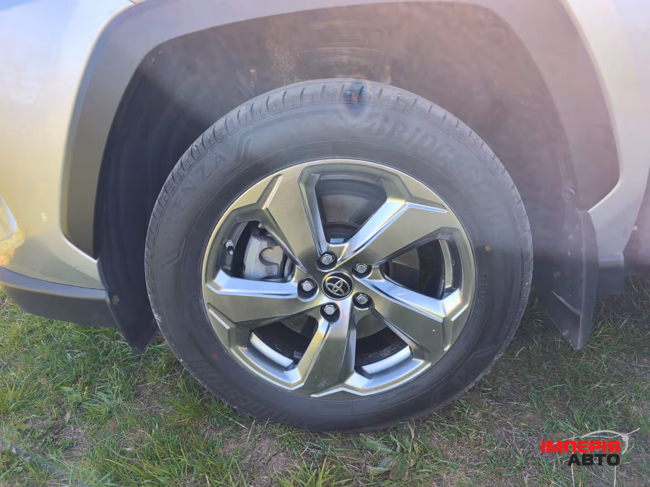 Toyota RAV4 - фото 20