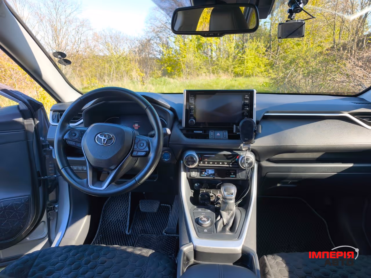 Toyota RAV4 - фото 37