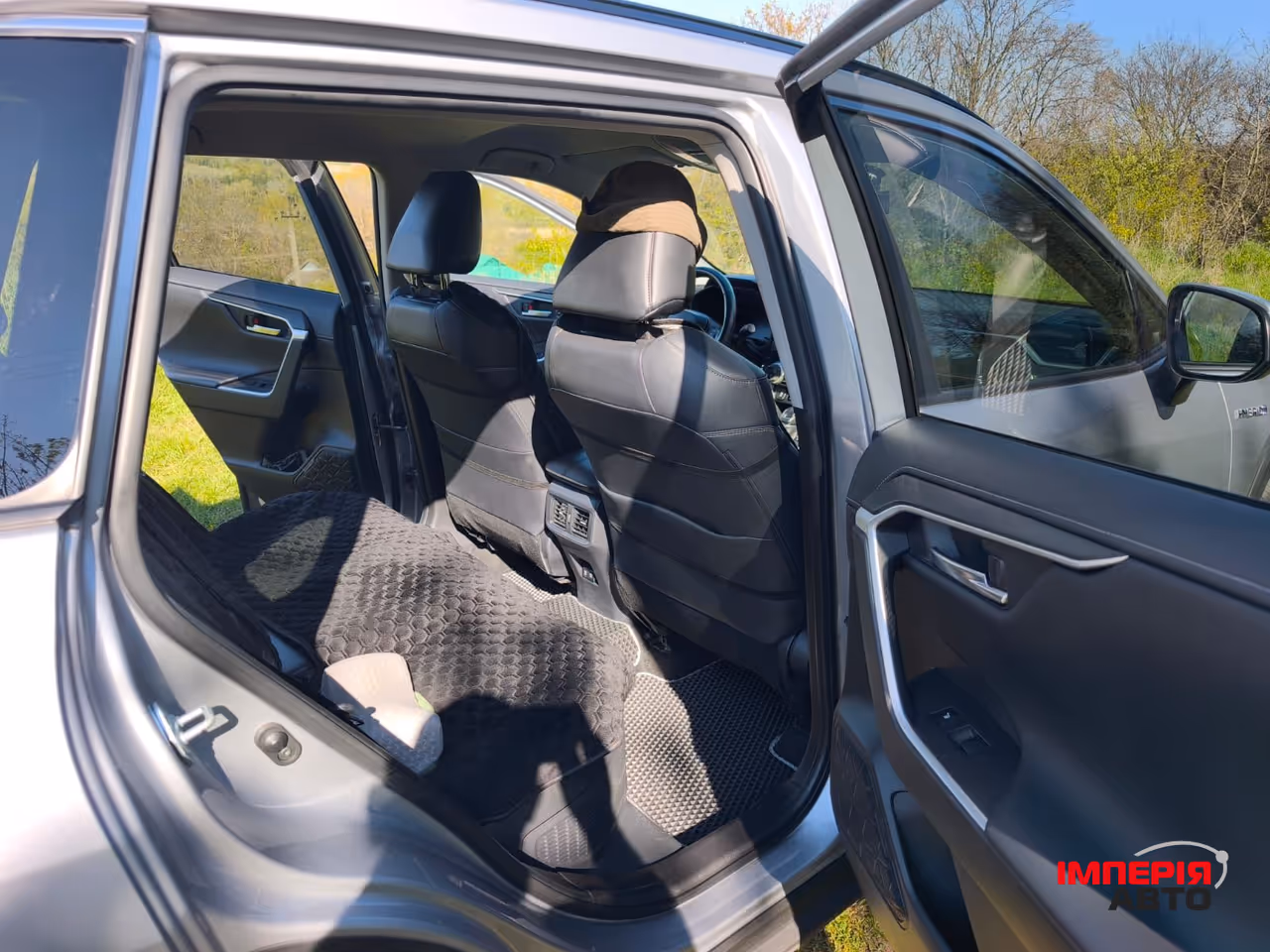 Toyota RAV4 - фото 43