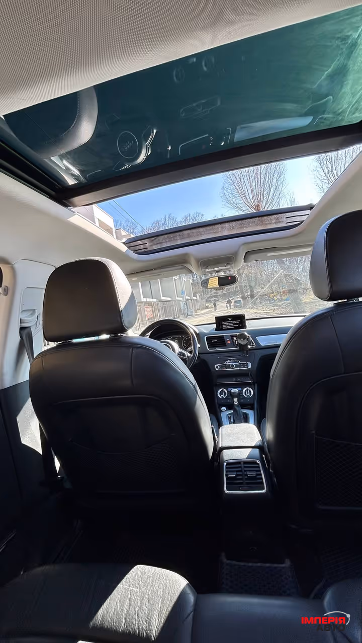 Audi Q3 - фото 9