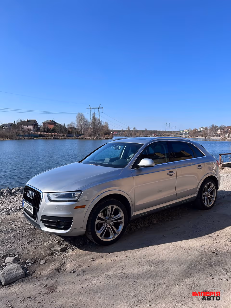Audi Q3 - фото 1