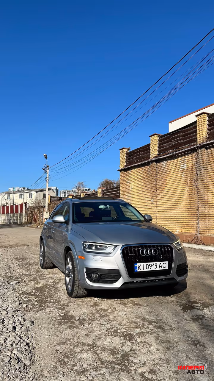 Audi Q3 - фото 4