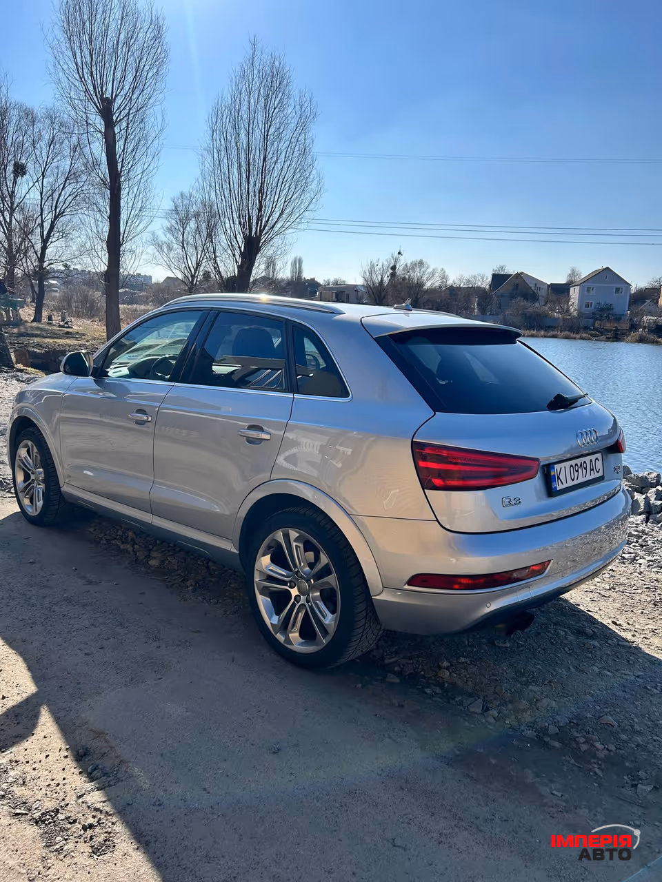 Audi Q3 - фото 6