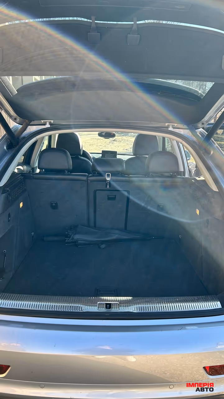 Audi Q3 - фото 11