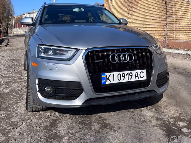Audi Q3 - фото 2