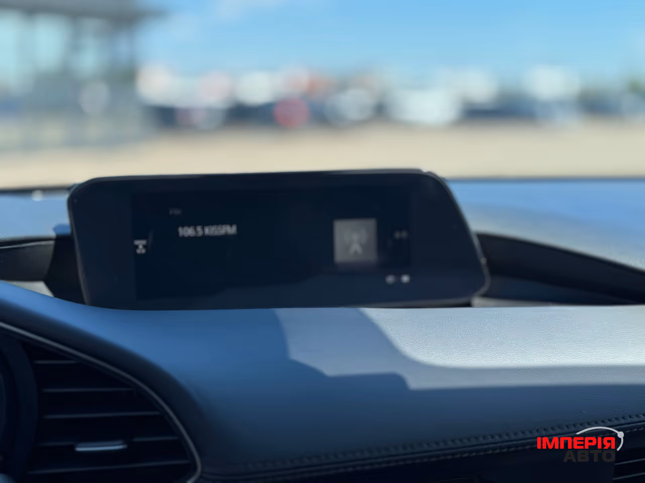 Mazda 3 - фото 13
