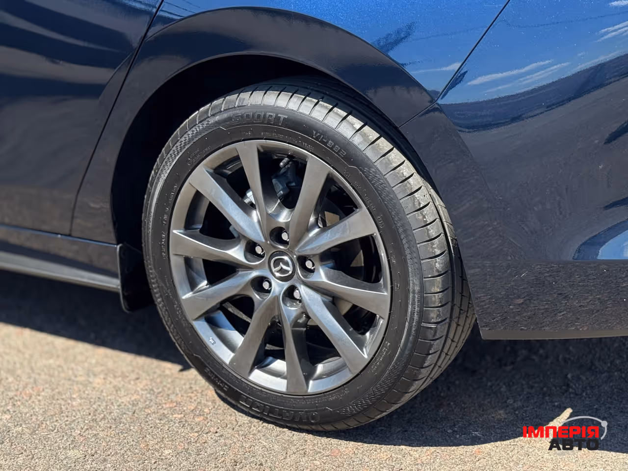 Mazda 3 - фото 7