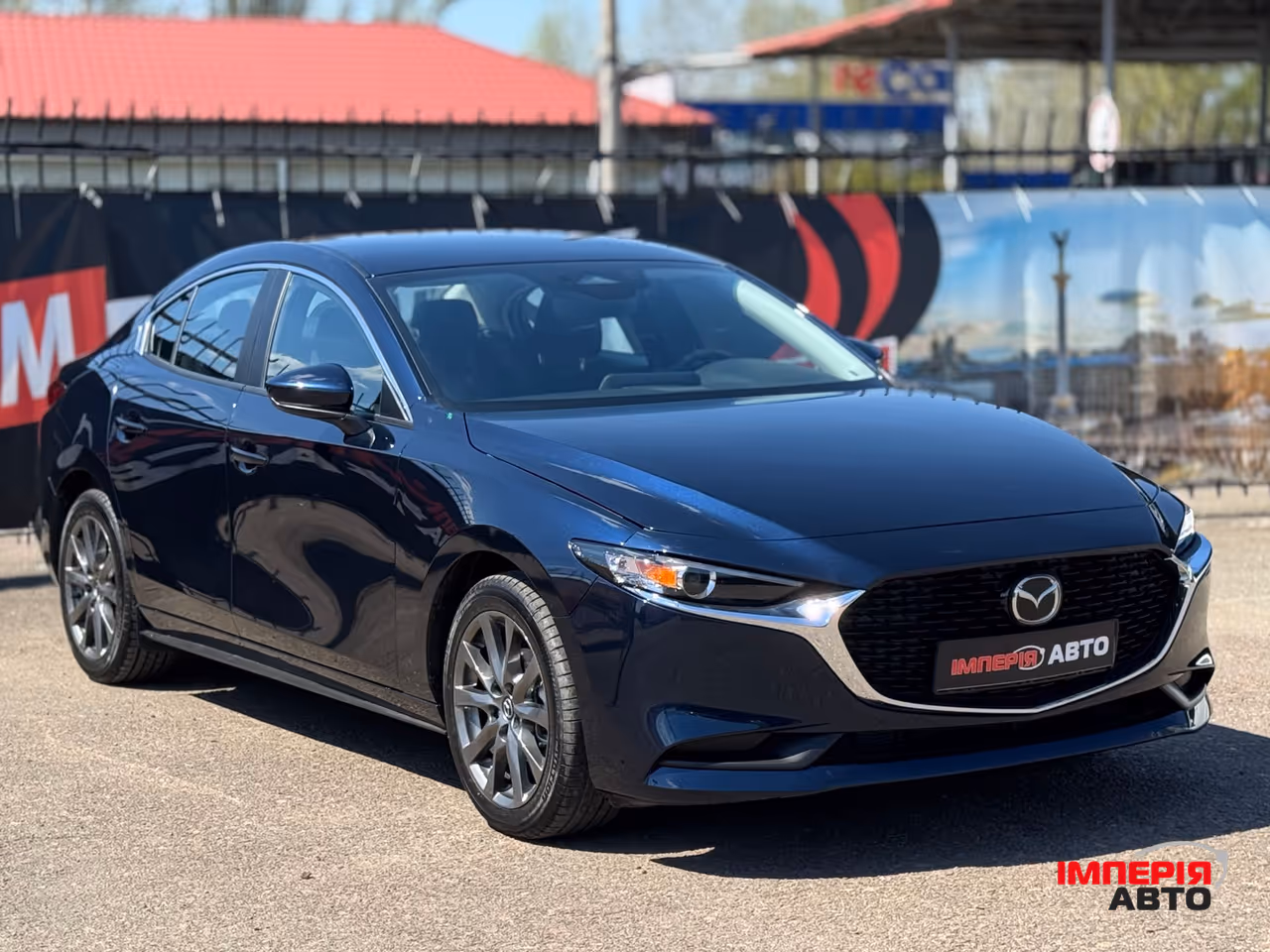 Mazda 3 - фото 3
