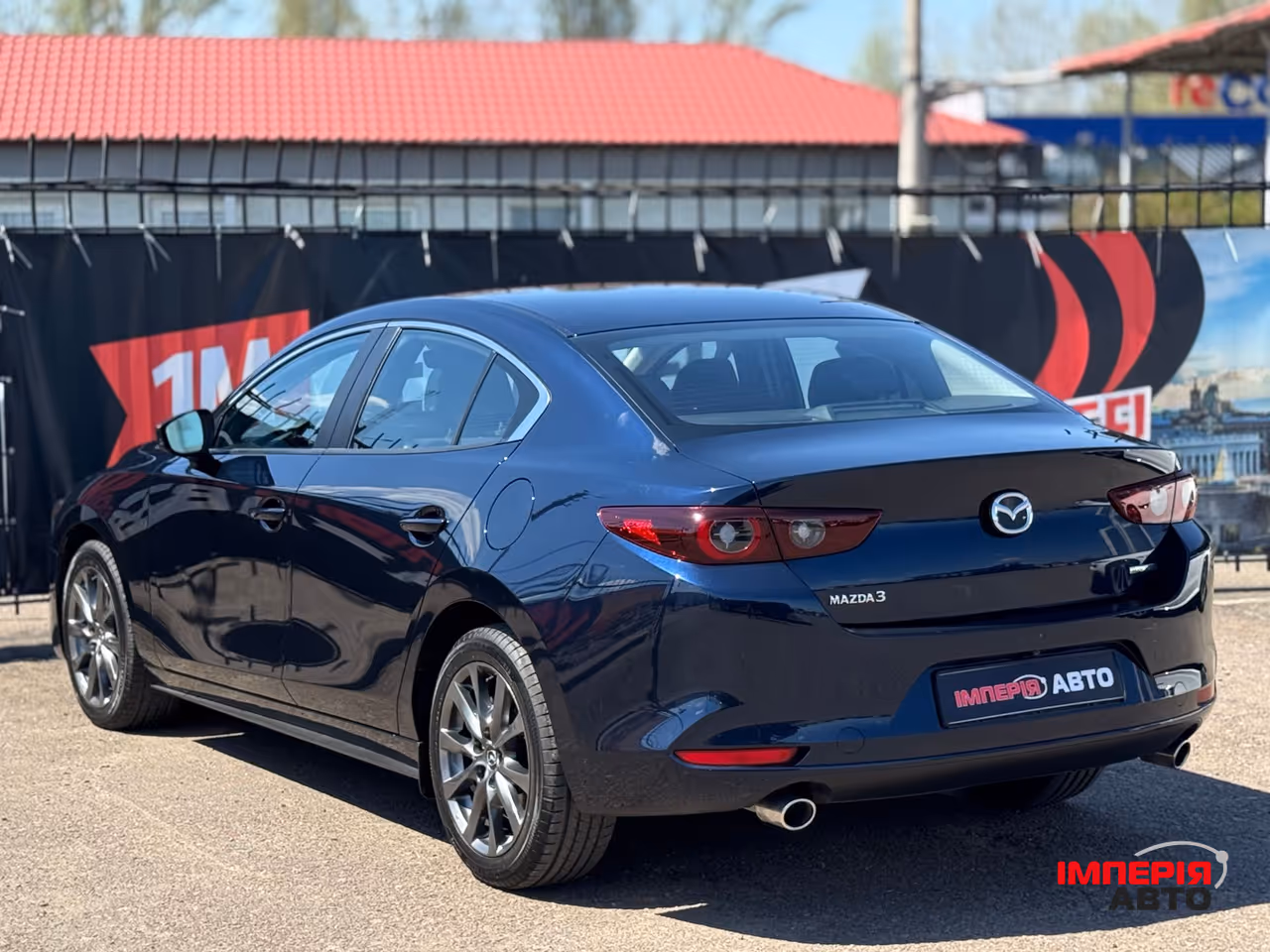 Mazda 3 - фото 6