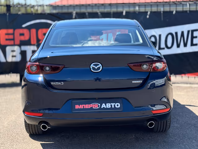 Mazda 3 - фото 5