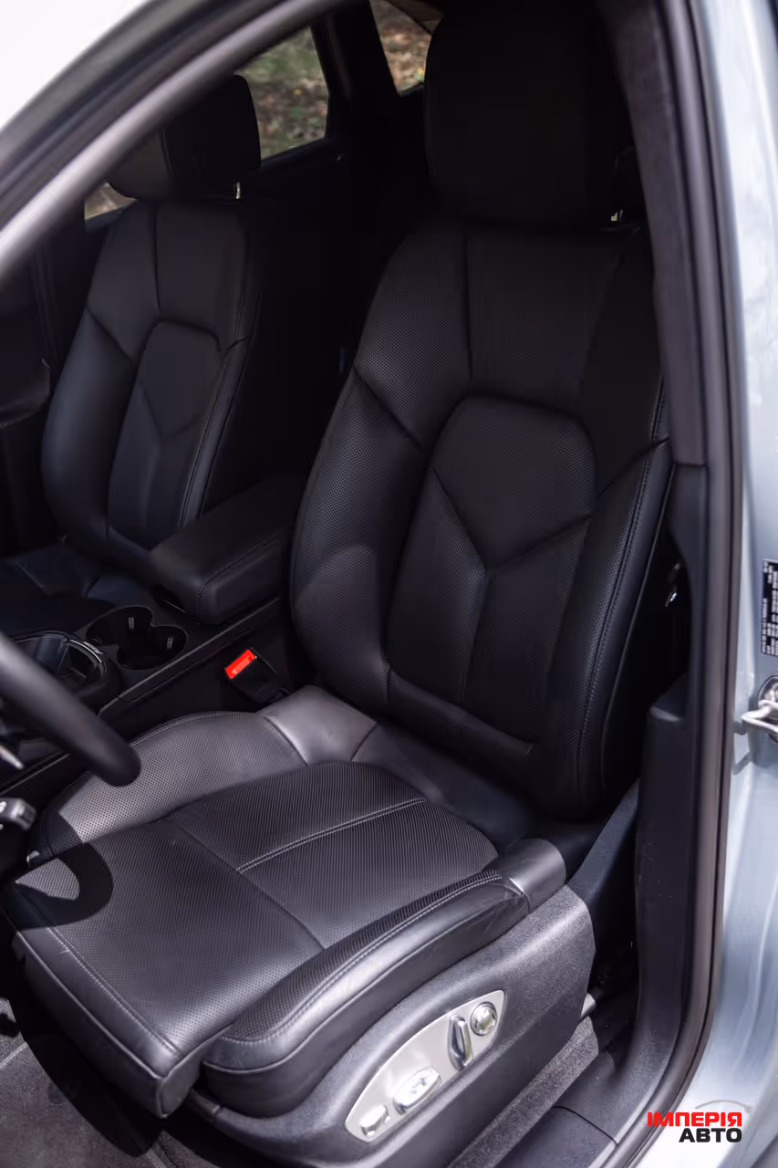 Porsche Macan - фото 15