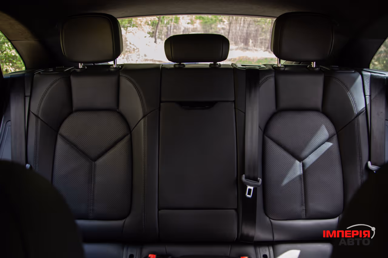 Porsche Macan - фото 18
