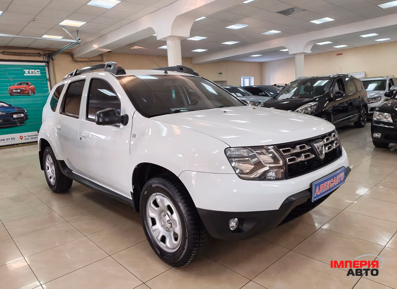 Dacia Duster - фото 1