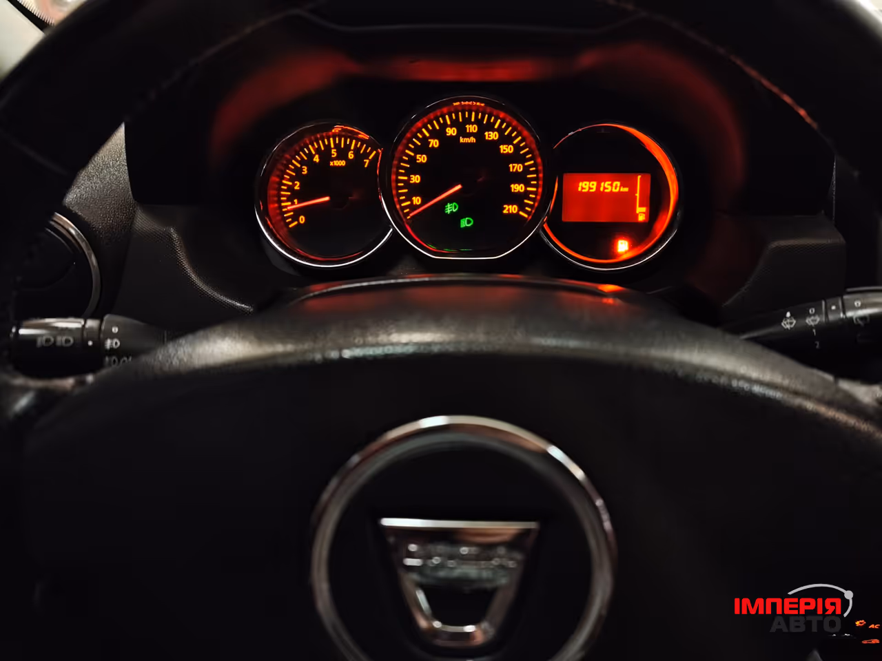 Dacia Duster - фото 12