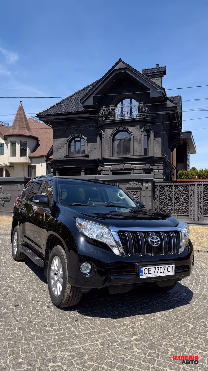 Toyota Land Cruiser Prado - фото 1