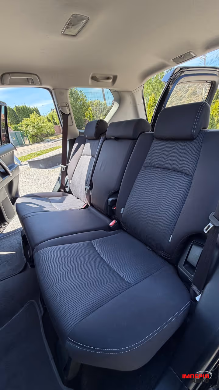 Toyota Land Cruiser Prado - фото 9