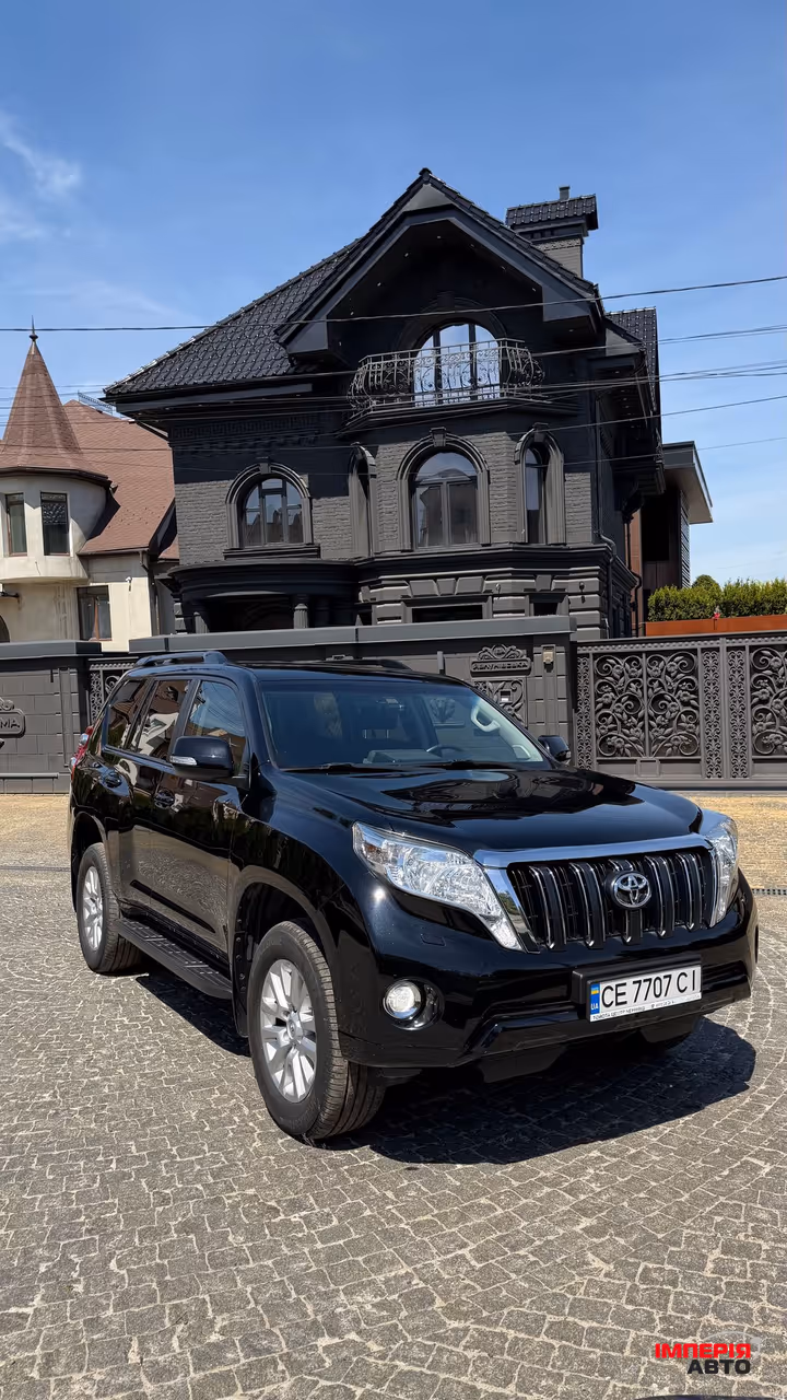 Toyota Land Cruiser Prado - фото 2