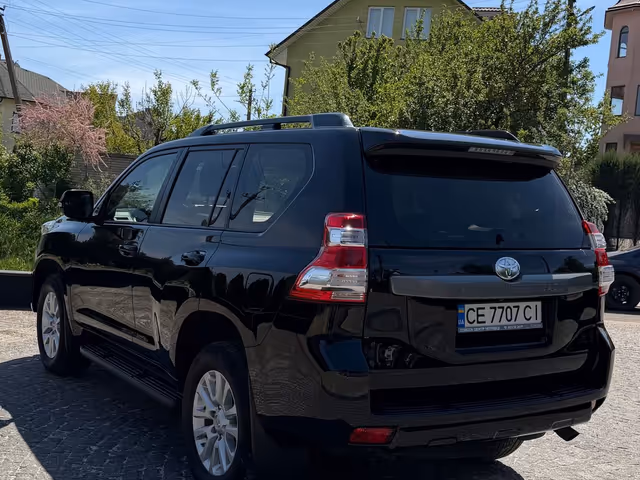 Toyota Land Cruiser Prado - фото 3