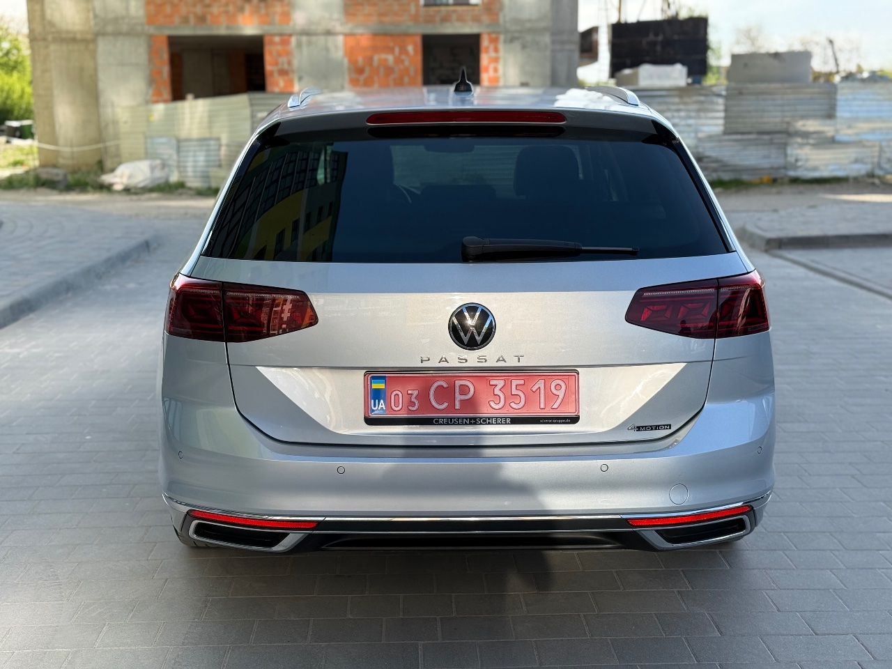 Volkswagen Passat - фото 5