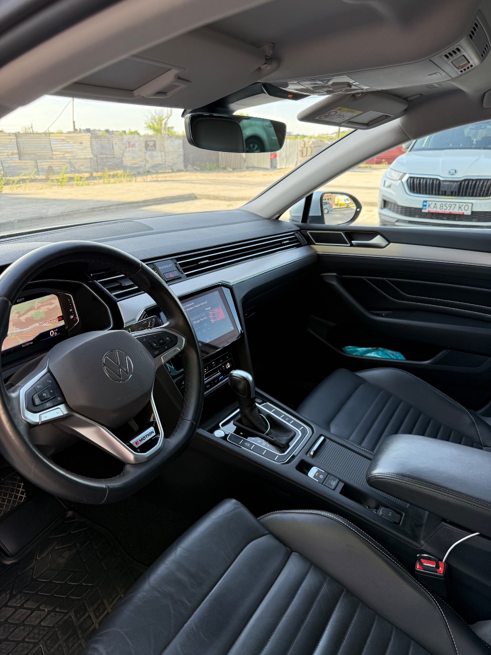 Volkswagen Passat - фото 9